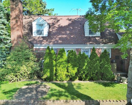 251 Otis Avenue, Staten Island