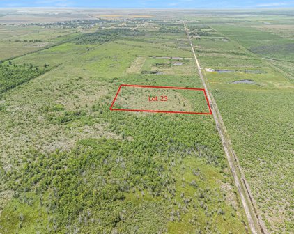 Blk 8 Lot 23 County Road 595 Off, Angleton