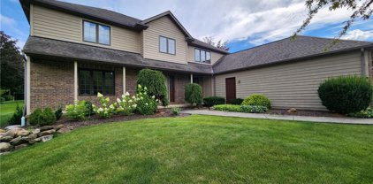 13817 Clipper Cove Drive, Strongsville
