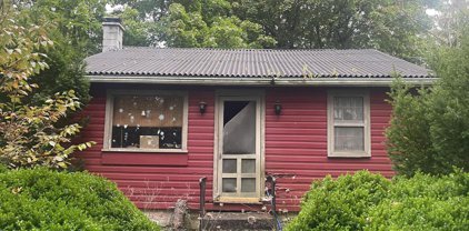 3675 Lakeview Drive, Fort Loudon