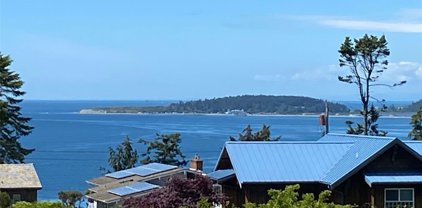 Fircrest Avenue, Coupeville