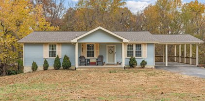 7308 Moore Rd, Greenbrier