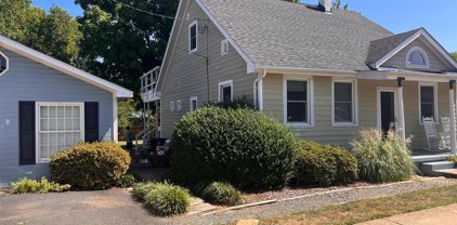104 Pershing Ave Nw, Leesburg