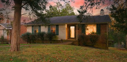 213 Township Dr, Hendersonville