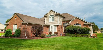 21355 Summerfield, Macomb Twp