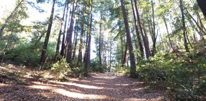 2000 Eureka Canyon RD, Watsonville