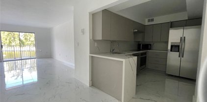 16465 Ne 22nd Ave Unit #203, North Miami Beach