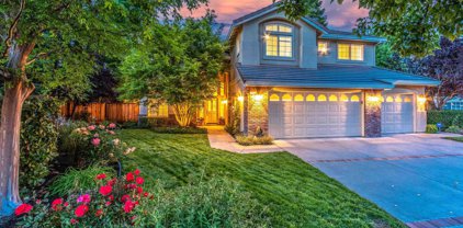 211 Kaitlyn Ln, Danville