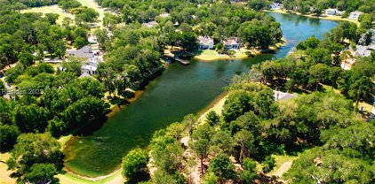 80 Oak Tree Road, Bluffton