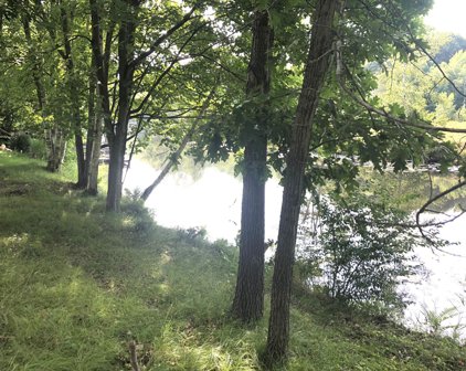 10975 Thornapple Drive, Canadian Lakes