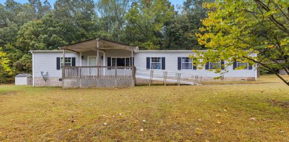 1451 N Sumner Rd, Bethpage