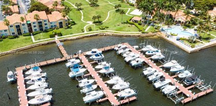 110 Yacht Club Way Unit #102, Hypoluxo