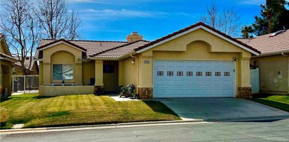 2906 Summer Set Circle, Banning