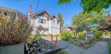 413 Garrett Street, New Westminster