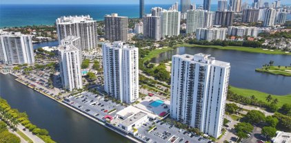 3625 N Country Club Dr Unit #2010, Aventura