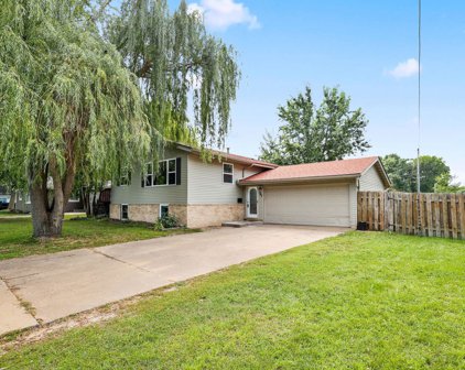 543 5th Avenue NW, Cambridge