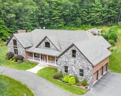 171 Scantic Road, Hampden