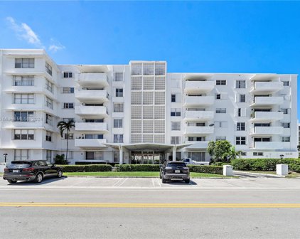 1075 92nd St Unit #201, Bay Harbor Islands