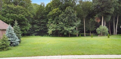 48325 Red Oak, Shelby Twp