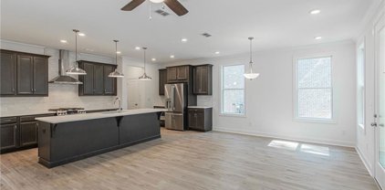 106 Birch Tree Way Unit 80, Cumming