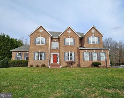 121 Lorins Dr, Huntingtown