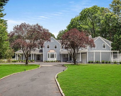 178 High Farms Road, Old Brookville