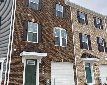 16202 Bright Star Way, Bowie