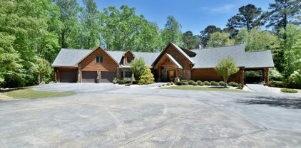 196 Hidden Lake Court, Pine Mountain