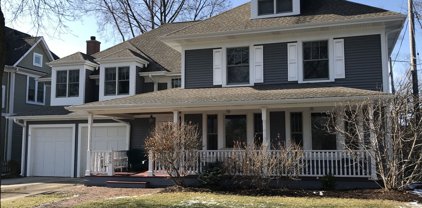 628 N Chestnut Avenue, Arlington Heights