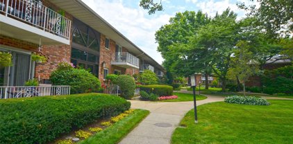 1 Toms Point Lane Unit #2C, Port Washington