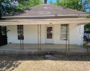 624 Denton, Benton image