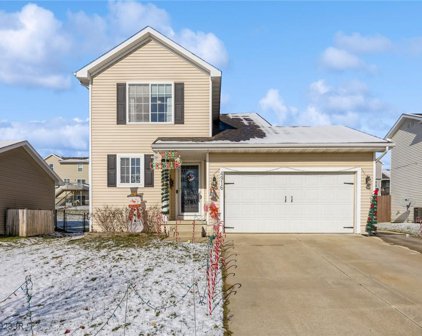 4916 E Hull Avenue, Des Moines