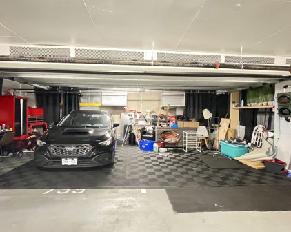 15165 Thrift Avenue Unit 803, White Rock