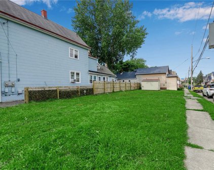 110 Selkirk  Street, Buffalo City-140200