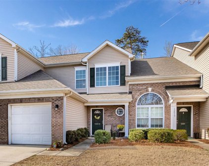 12015 Stratfield Place  Circle, Pineville