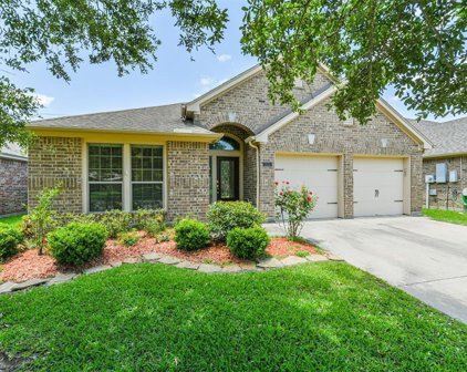 3120 Crystal Cascade Lane, League City