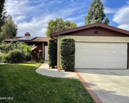 10423 Vassar Avenue, Chatsworth