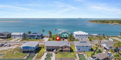 211 Bayshore Dr, Ingleside On The Bay