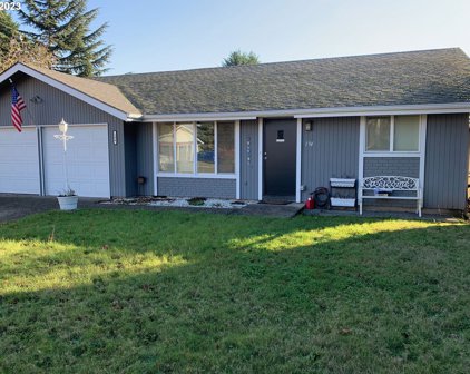 194 LYNNBROOK DR, Eugene