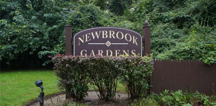 49 Newbrook Lane Unit #49, Bay Shore