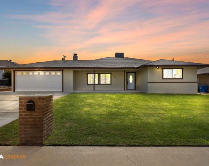 2831 Crest, Bakersfield