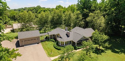 6916 W Hwy 146, Crestwood