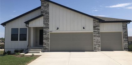407 Woodview Drive, Raymore