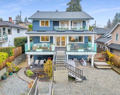 745 E Keith Road, North Vancouver