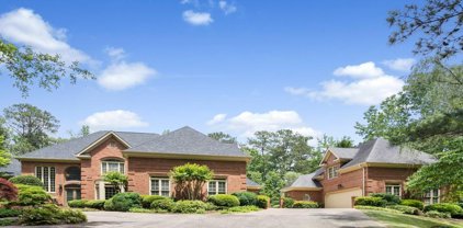 1035 Stonegate Court, Roswell