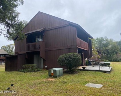 109 Kona Villa C, Diamondhead
