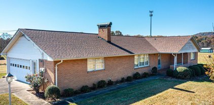 8604 Old Nc 10  Highway, Hickory