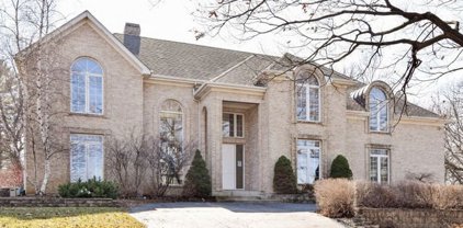 8 N 200 Naperville Road, Bartlett