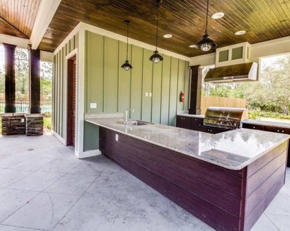 909 Merganser Way, Crestview