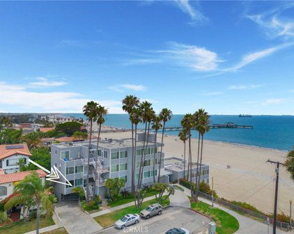 16 36th Place Unit A, Long Beach